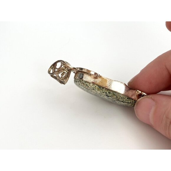 Natural Swiss Opal Green Cabochon Gemstone Artisan 925 Vintage Pendant - Picture 10 of 10